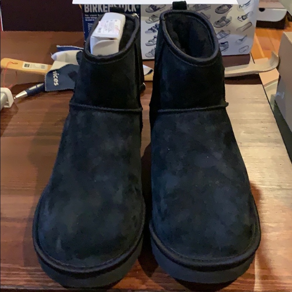 NEW UGG CLASSIC MINI CRYSTAL BOW